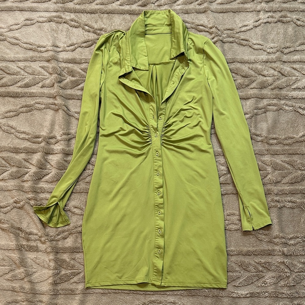 Green Long Sleeve Button-Down Dress